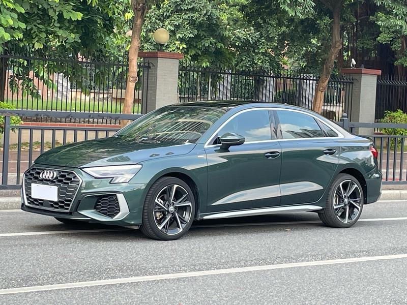 Audi A3 - фото 0