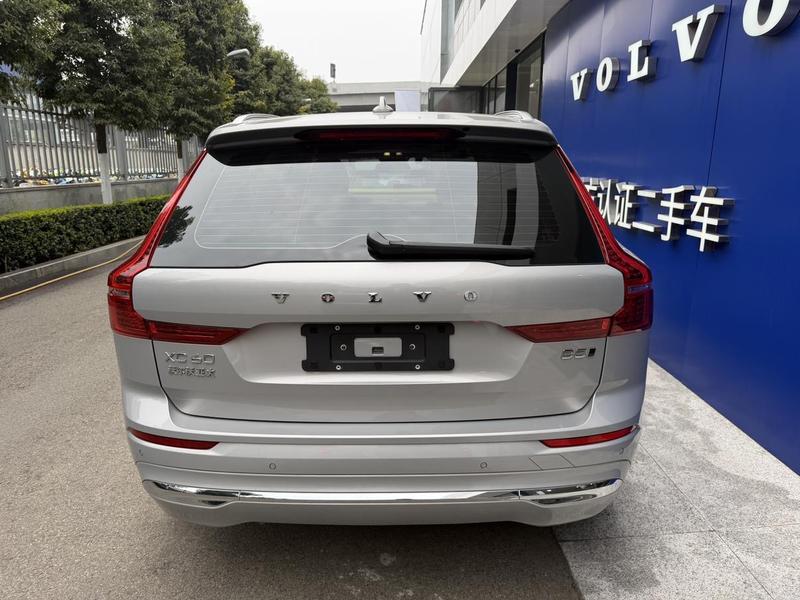 Volvo XC60 - фото 4