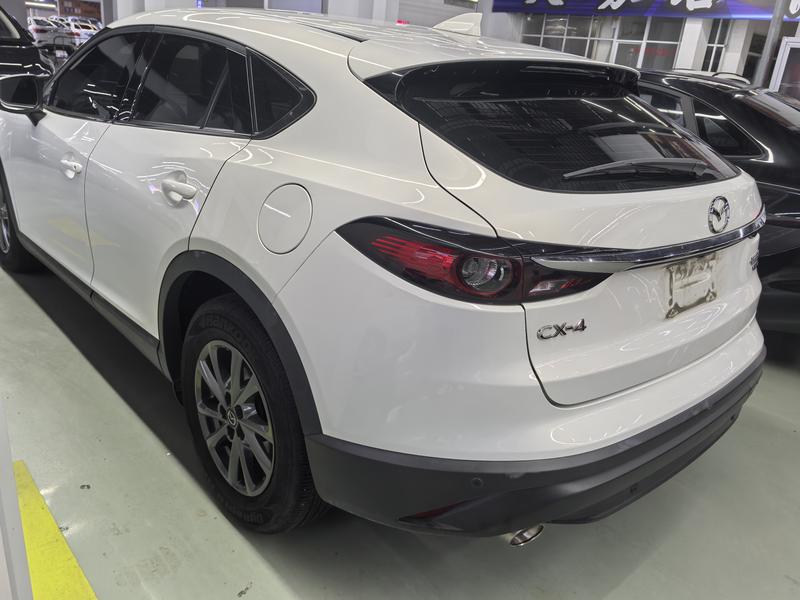 Mazda CX-4 - фото 3