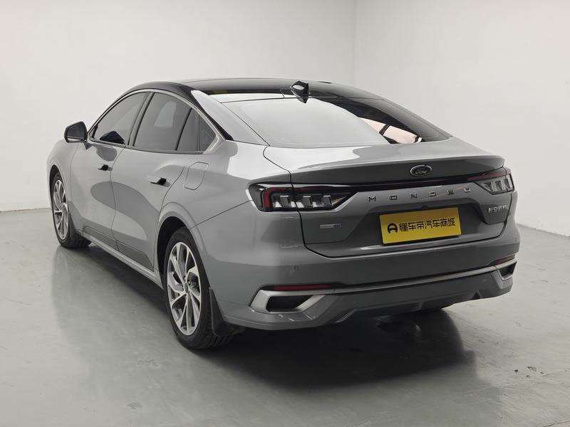 Ford Mondeo - фото 4