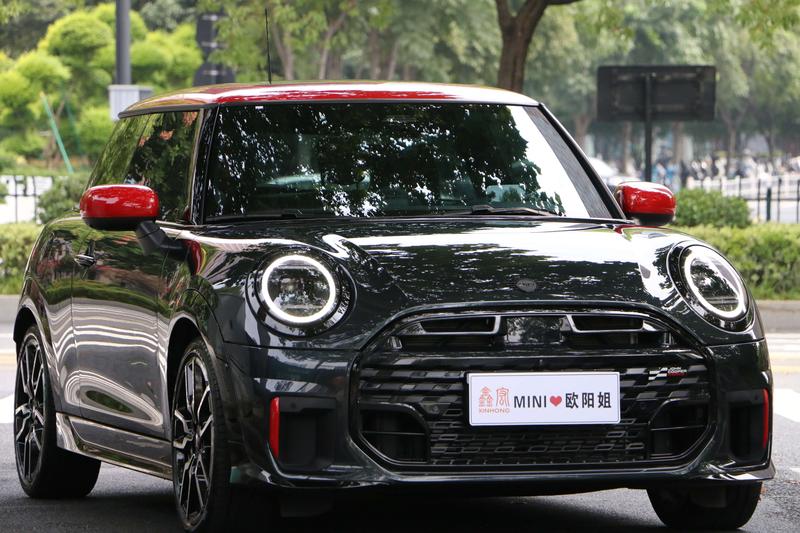 MINI JCW - фото 2