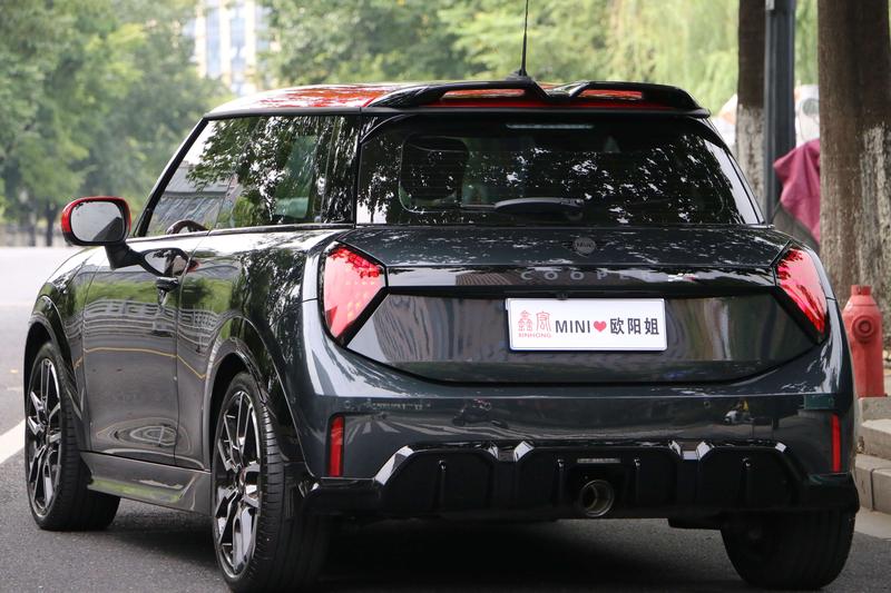 MINI JCW - фото 3