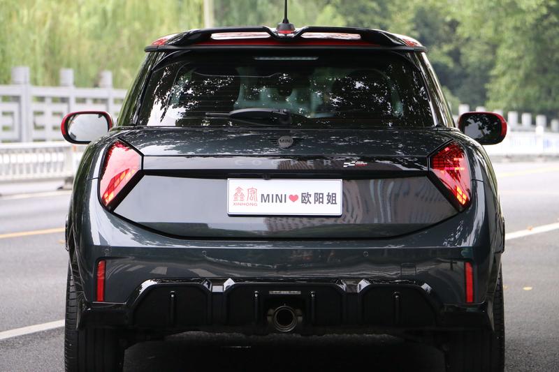 MINI JCW - фото 4