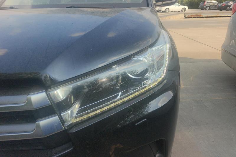 Toyota Highlander - фото 4
