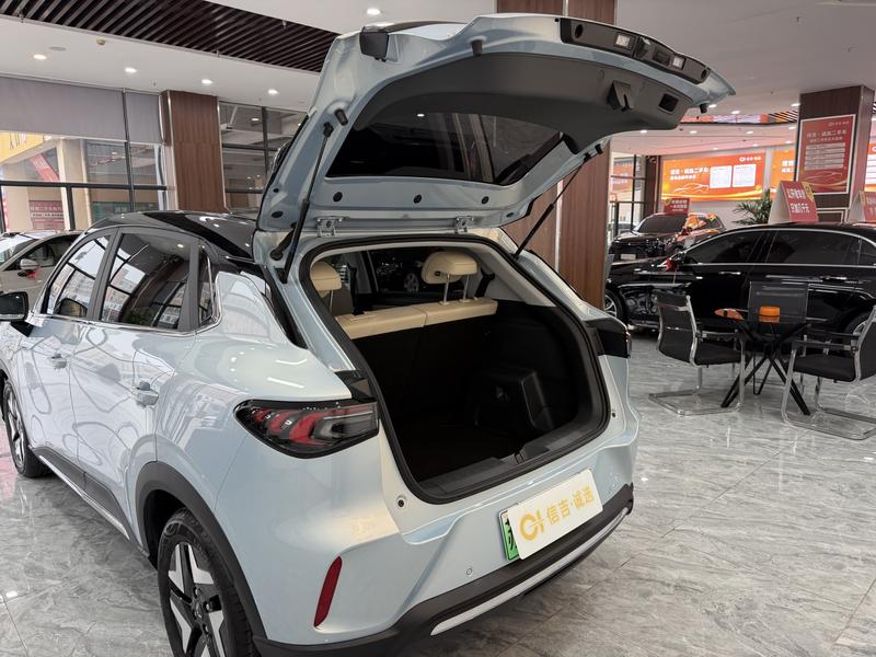 Wuling S - фото 4