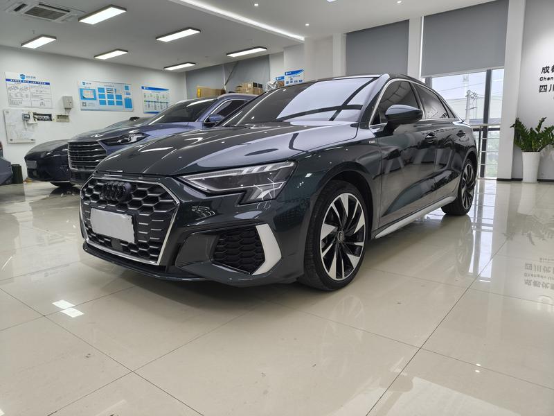 Audi A3 - фото 0