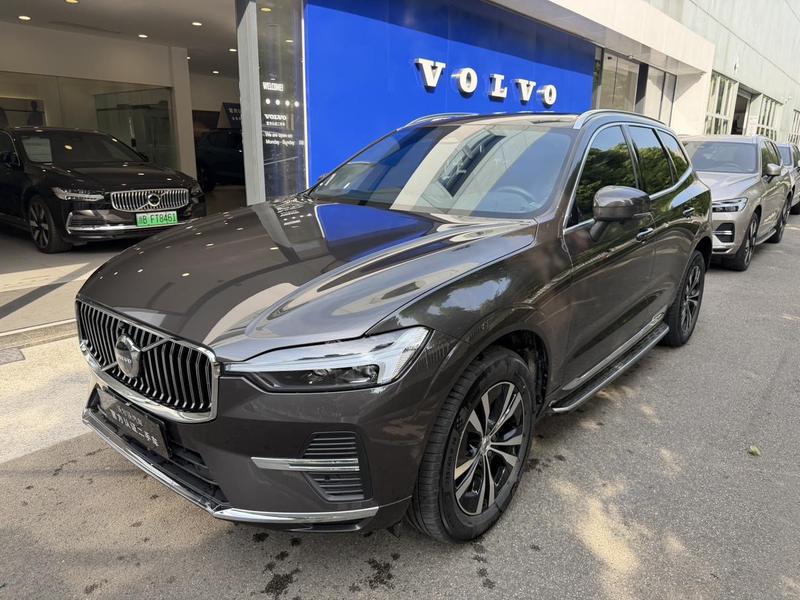 Volvo XC60 - фото 0