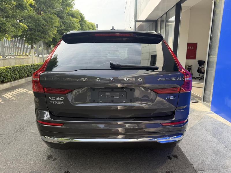Volvo XC60 - фото 4