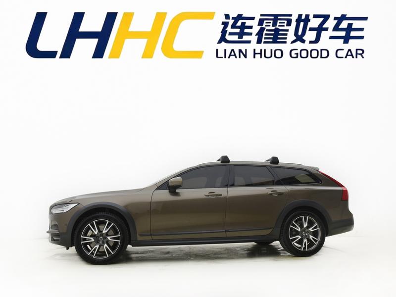 Volvo V90 - фото 2