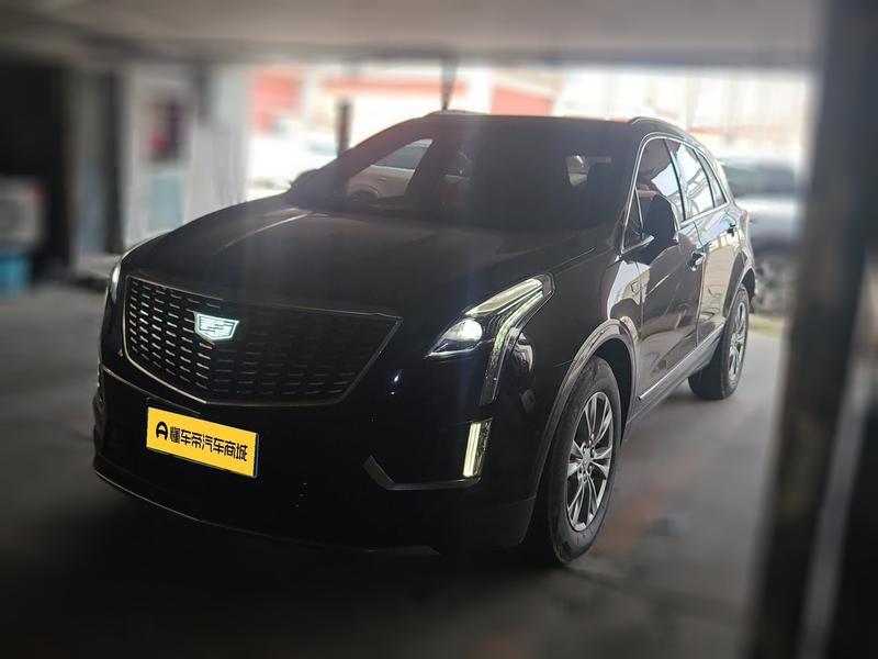 Cadillac XT5 - фото 0