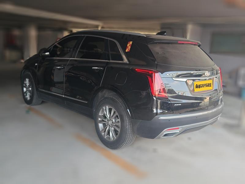 Cadillac XT5 - фото 3