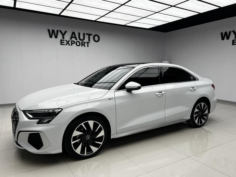 Audi A3 - фото 0