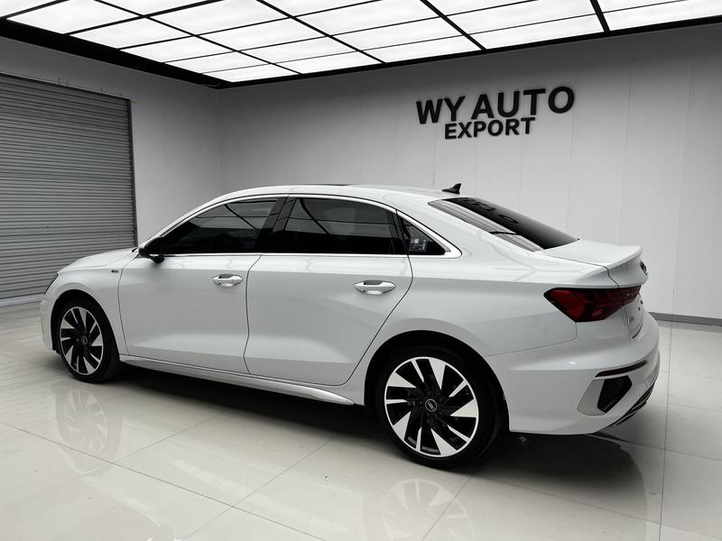 Audi A3 - фото 3