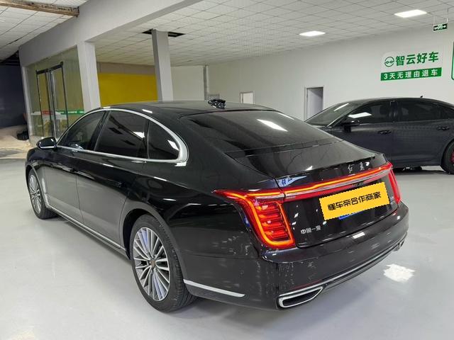 Hongqi H9 - фото 1