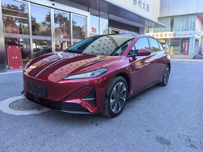 Hongqi 05 - фото 0