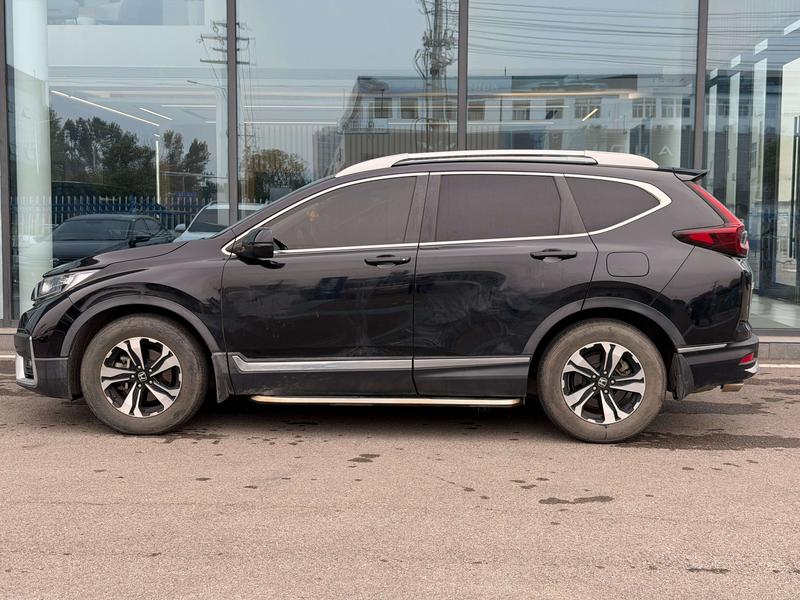 Honda CR-V - фото 1