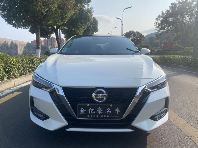 Nissan Sylphy - фото 1