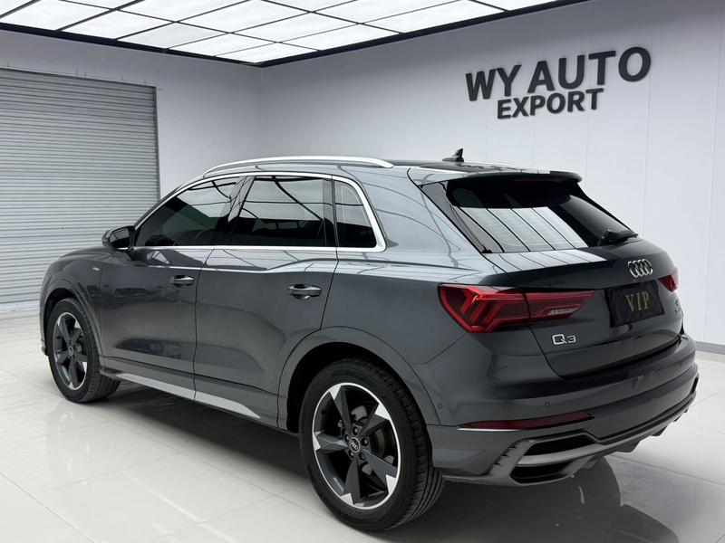 Audi Q3 - фото 3