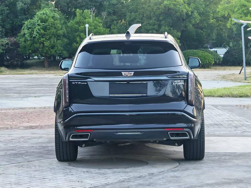 Cadillac XT5 - фото 4