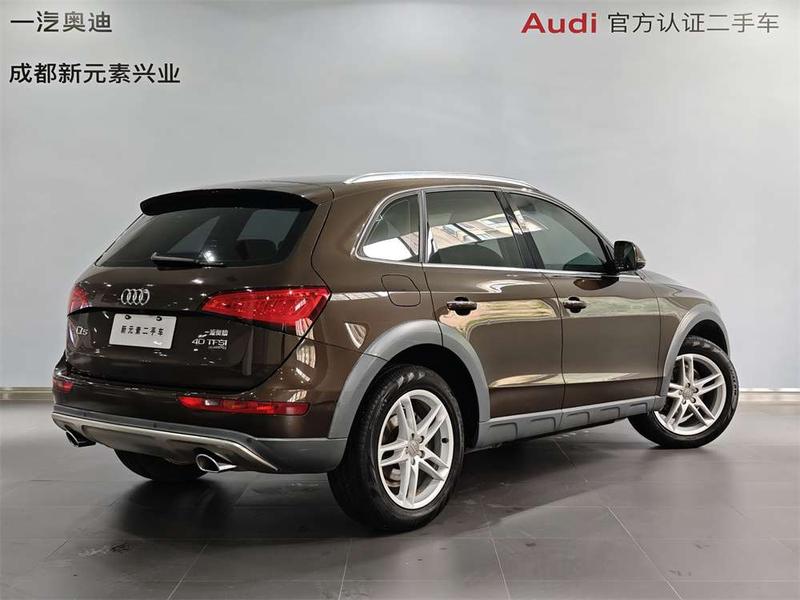 Audi Q5 - фото 3