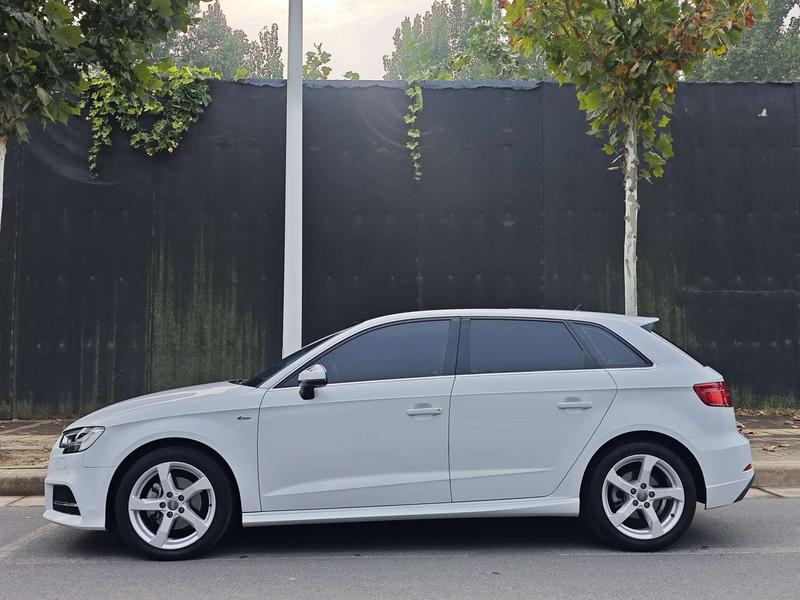 Audi A3 - фото 2