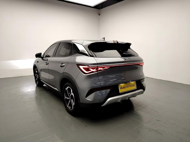BYD Atto 3 - фото 4