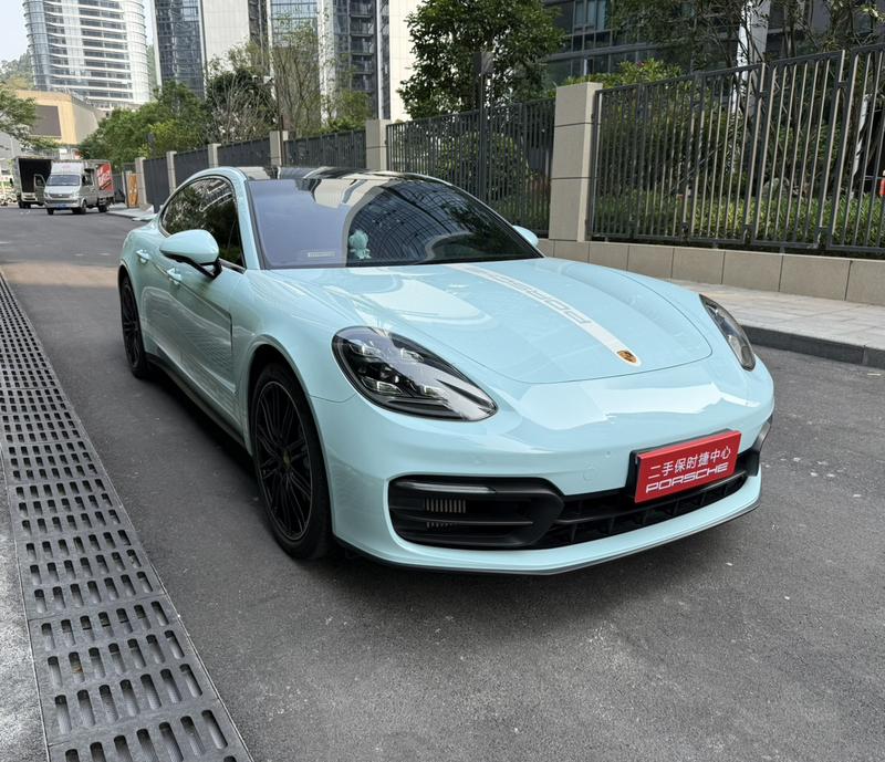 Porsche Panamera - фото 2