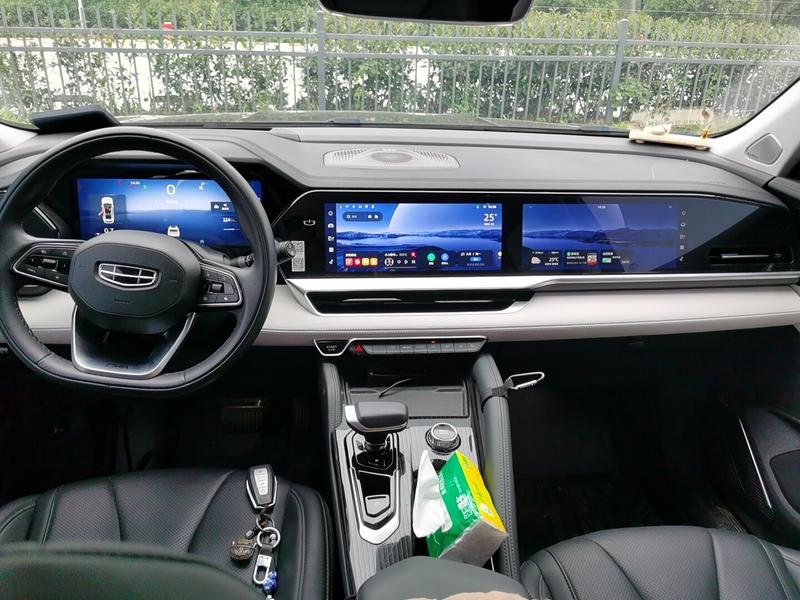 Geely Xingyue L - фото 4