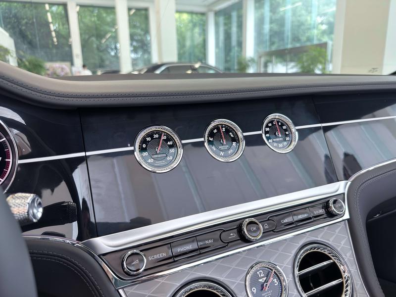 Bentley Continental - фото 4