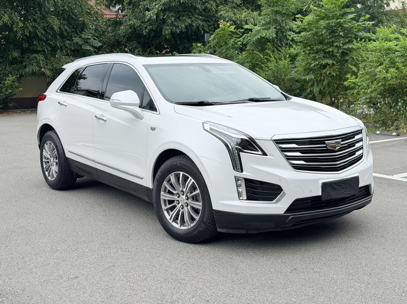 Cadillac XT5 - фото 2