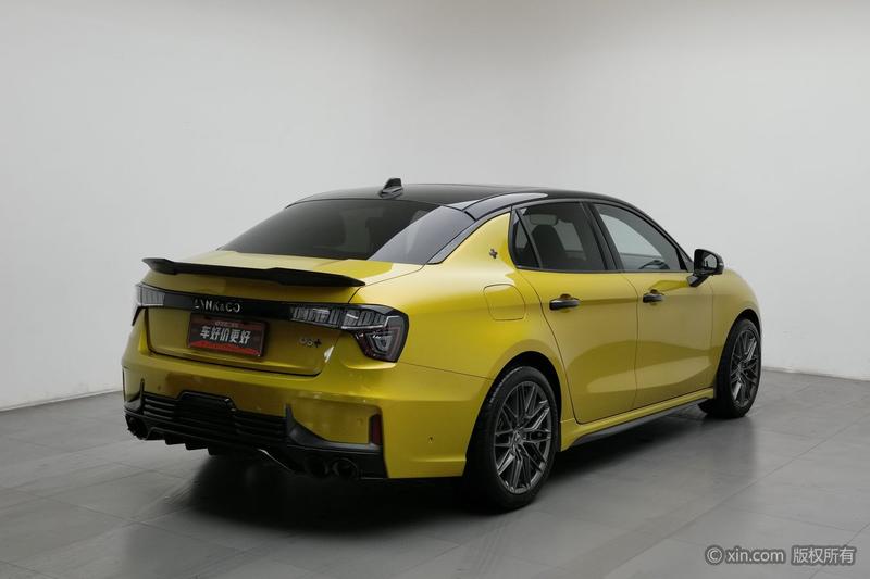 Lynk & Co 03 - фото 3