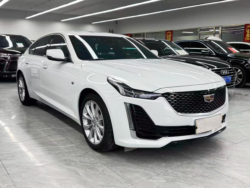 Cadillac CT5 - фото 2