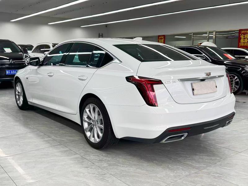 Cadillac CT5 - фото 3