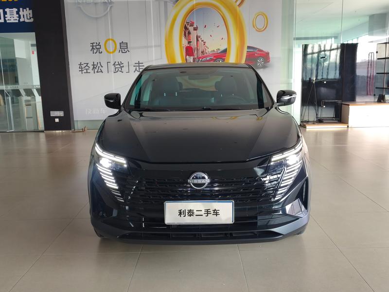 Nissan Qashqai - фото 1