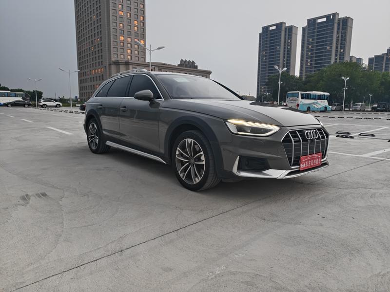 Audi A4 (Import) - фото 2