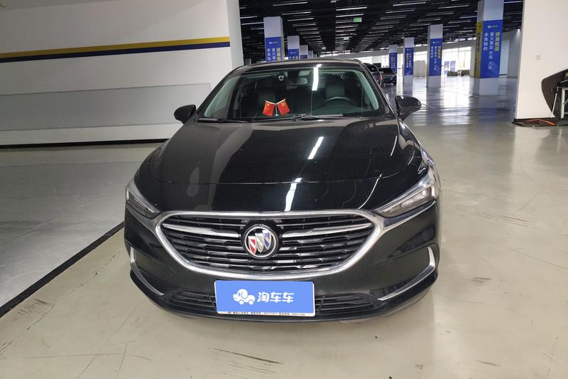Buick LaCrosse - фото 1