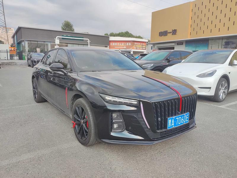 Hongqi H5 - фото 2