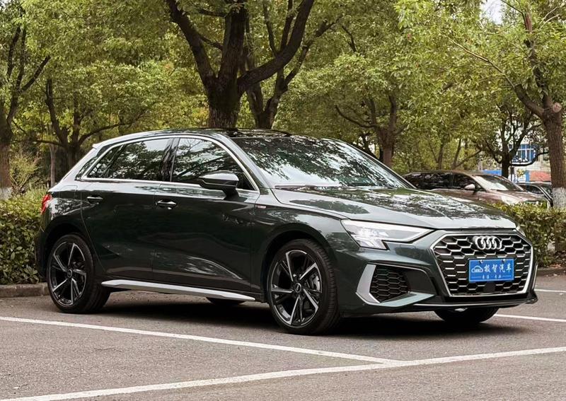 Audi A3 - фото 2
