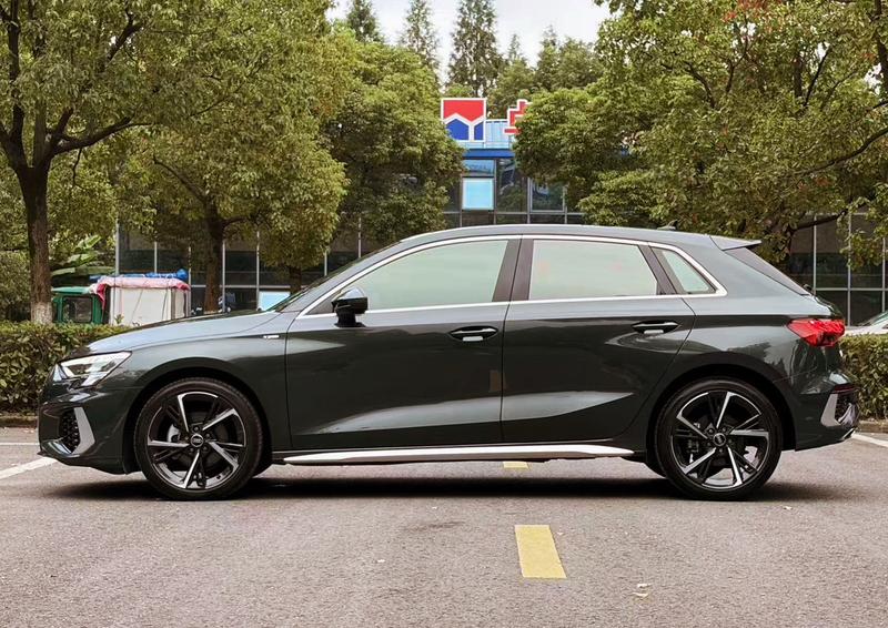 Audi A3 - фото 3