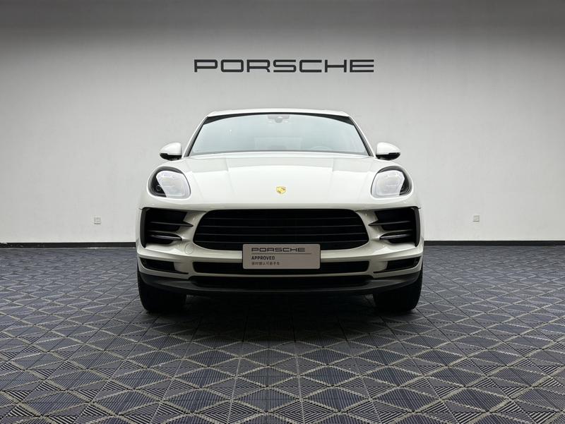Porsche Macan - фото 1