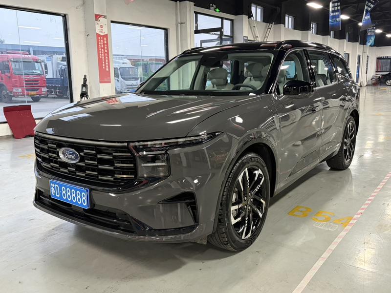 Ford Edge - фото 0