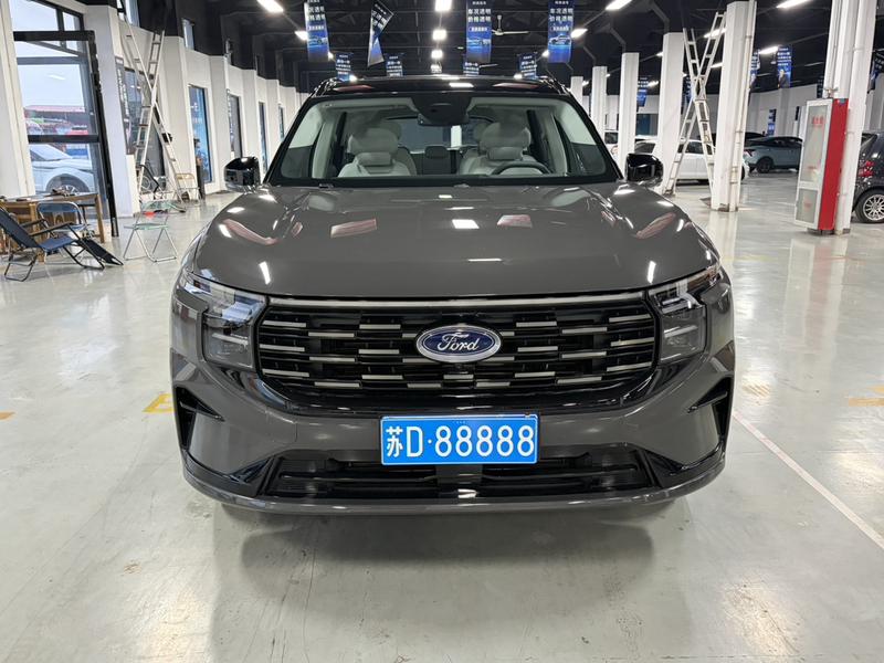 Ford Edge - фото 1