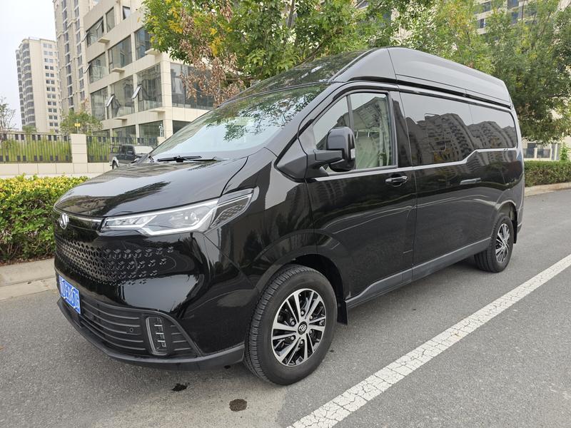 Maxus V70 - фото 0