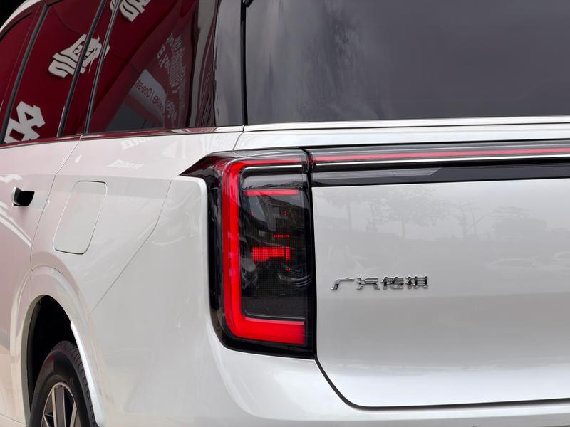 GAC Trumpchi S9 - фото 3