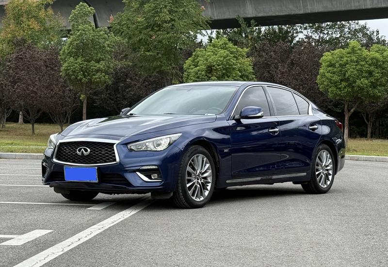 Infiniti Q50L - фото 0