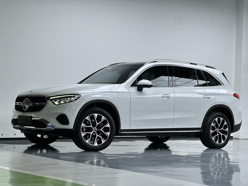 Mercedes-Benz GLC - фото 0