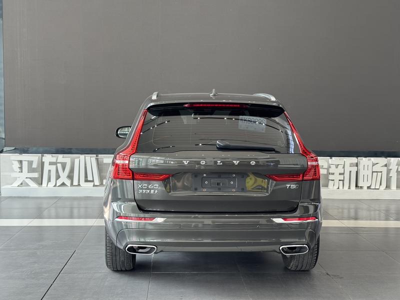Volvo XC60 - фото 4