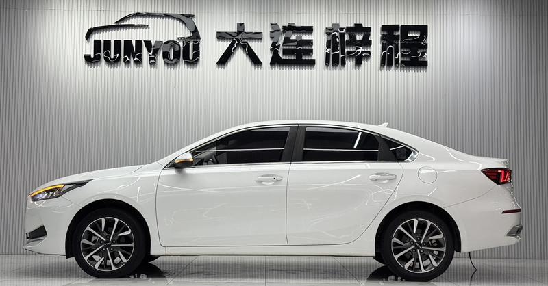 Kia K3 - фото 3