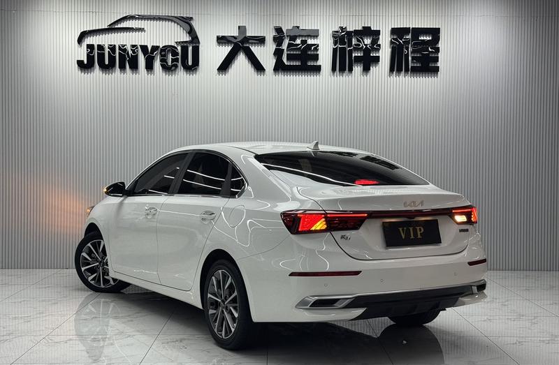 Kia K3 - фото 4