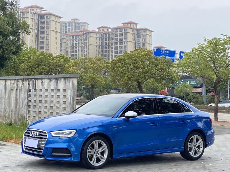 Audi A3 - фото 0